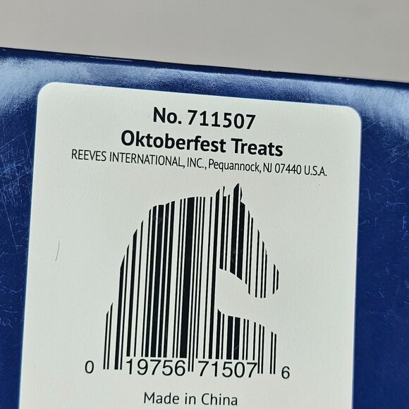 Breyerfest Brezel 2022 Glossy Fell Pony Stablemate Oktoberfest Treats Horse New - Picture 10 of 11